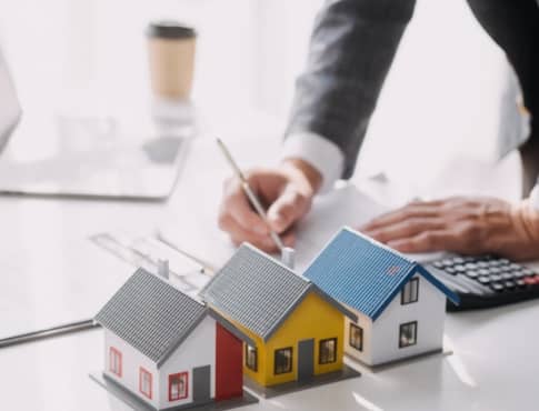 Process of Selling and Buying a House in North London