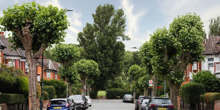 key streets and areas in dollis hill for property